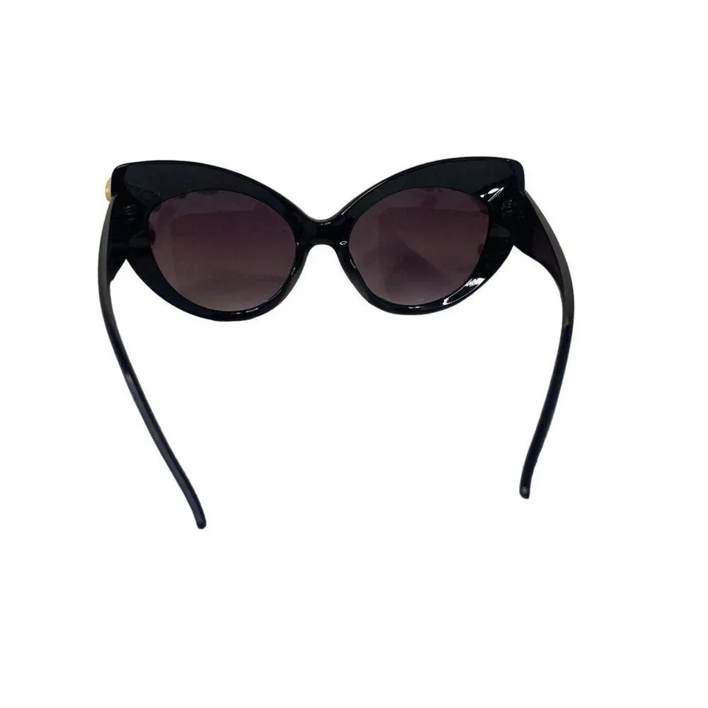 #5312 Women's Black Sunglasses With Acrylic Flowers